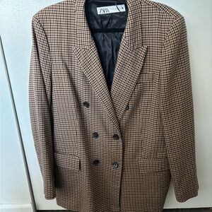 The perfect fall blazer